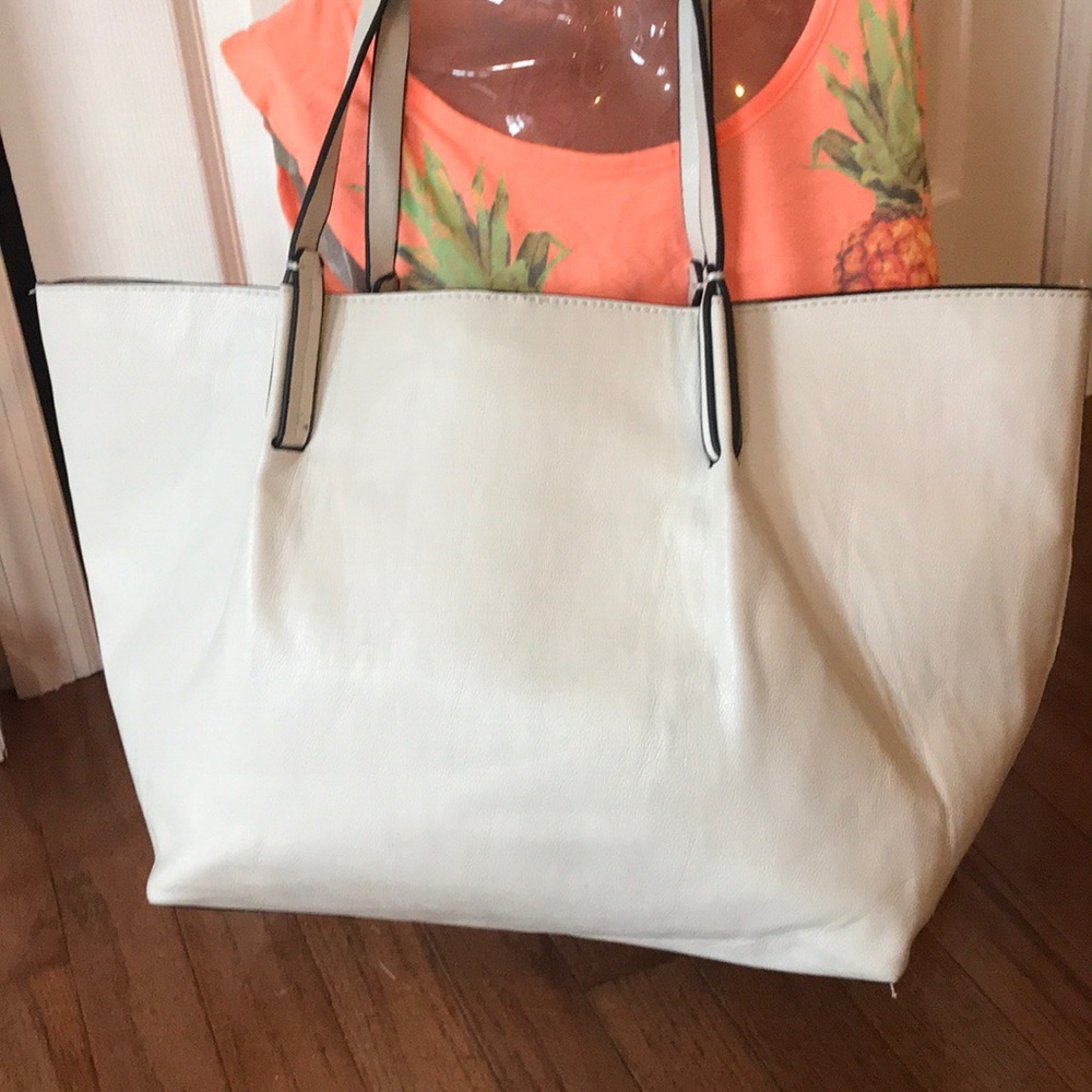 Zara Collection - Picture 1 of 4